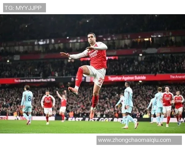 B费本赛季机会创造力惊人领跑五大联赛球员榜单 B费本赛季机会创造力惊人领跑五大联赛球员榜单