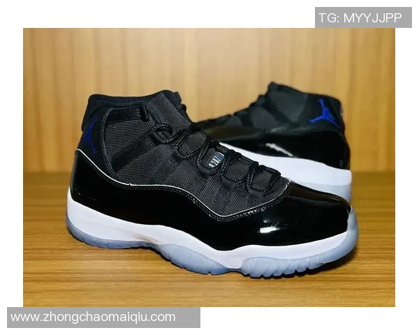 Book1完结庆祝插画师打造的独特配色球鞋全解析